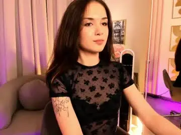 Chaturbate Adult Webcam of skinnyellie