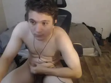 Chaturbate Live Porn of greendynomite_04