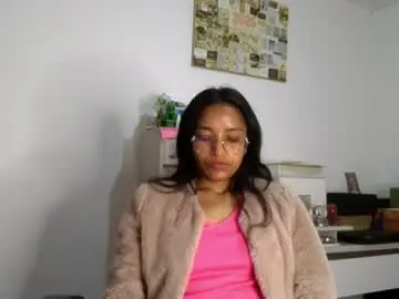 Chaturbate Sex Cam of alia_lombardi