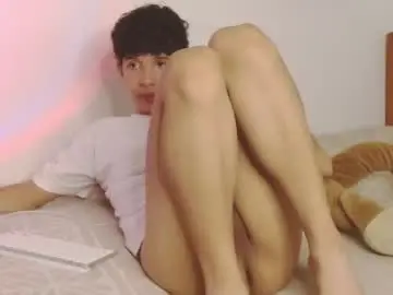 Chaturbate Live Porn of cuddly_twinkie