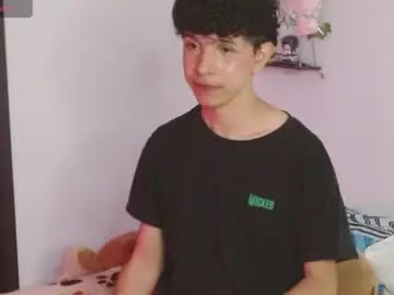 Chaturbate Watch Live Sex Cams of cuddly_twinkie