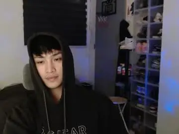 Chaturbate Live Sex Cam of princeadrianx
