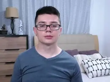 Chaturbate Free Live Porn of kevinhunts