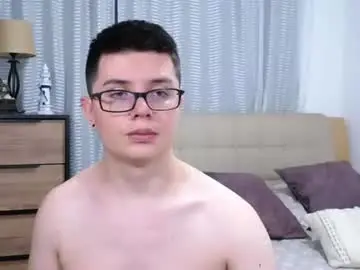 Chaturbate Live Sex of kevinhunts