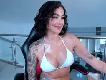 Chaturbate Live Sex Cam of valerieaustin