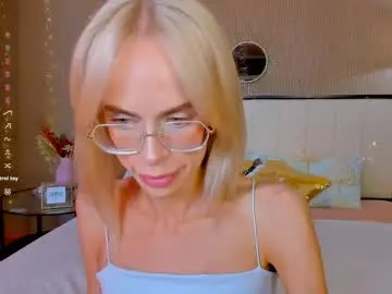 Chaturbate Free Porn Cam of bellatip
