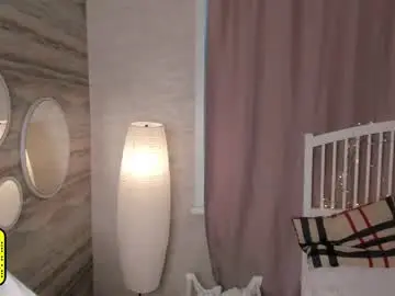 Chaturbate Live Sex of synne_glows