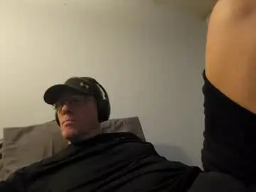 Chaturbate Free Live Porn of squeeze_it_out