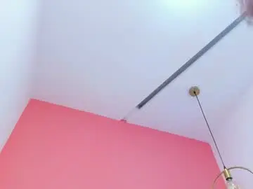 Chaturbate Watch Live Sex Cams of lia_antonella69