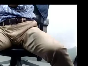 Chaturbate Live Sex Cam of officelush