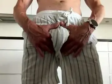 Chaturbate Live Sex Cam of officelush