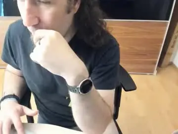 Chaturbate Nude Webcam of tirolerboy27