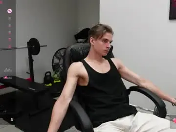Chaturbate Live Sex Cam of damien_dallas