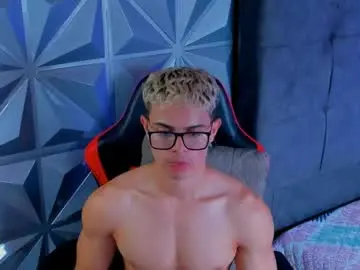 Chaturbate Watch Live Sex Cams of hercules_12345