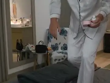Chaturbate Private Sex Chat of lesliekorfs