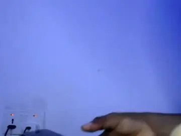 Chaturbate Live Sex Cam of sweet_pussy04