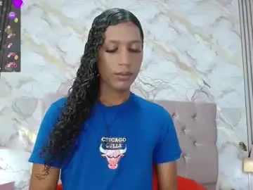 Chaturbate Free Live Porn of mia_hiills