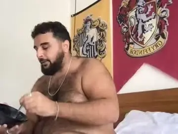 Chaturbate Free Porn Cam of _alan_bear_