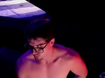 Chaturbate Adult Webcams of adam_bouton