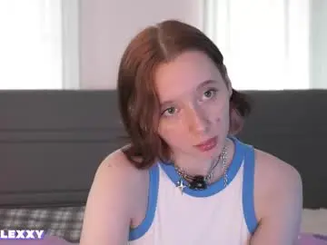 Chaturbate Best live sex cam show of euphoria_girls