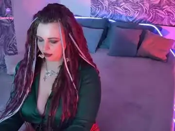 Chaturbate Live Sex Cam of maya_mils