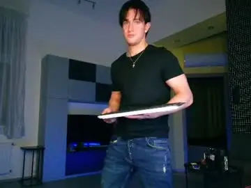 Chaturbate Free Porn Cam of christianlevine_