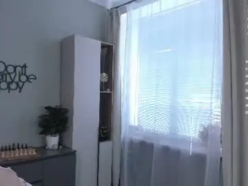 Chaturbate Live Sex Cam of _shiningstar