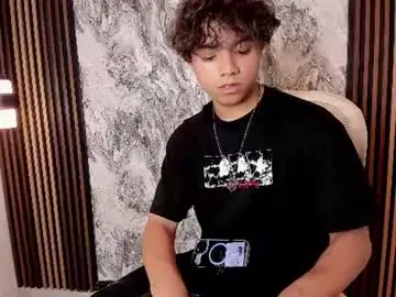 Chaturbate Best live sex cam show of honeymoon_sariel