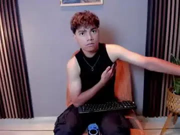 Chaturbate Free Live Porn of honeymoon_sariel