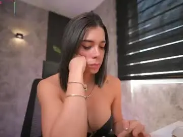Chaturbate Nude Webcam of amywalker_