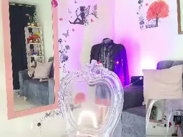 Chaturbate Best live sex cam show of zully_green