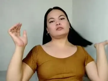 Chaturbate Live Sex Cam of filipina_oh_carol