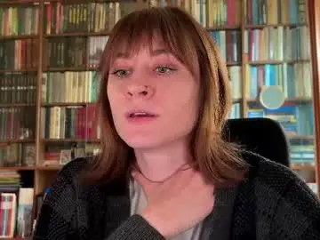 Chaturbate Watch Live Sex Cams of retromarie