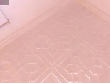 Chaturbate Live Sex of emmabigass7