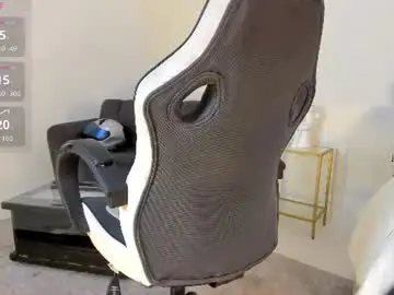 Chaturbate Live Sex of maximusclark1_