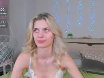 Chaturbate Live Sex Cam of cherry_pr1ce