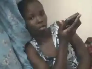 Chaturbate Live Sex of pretty_petite_ebony