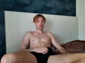 Chaturbate Live Sex Cam of sashenkka