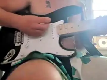 Chaturbate Sex Cam of mjmckenz55
