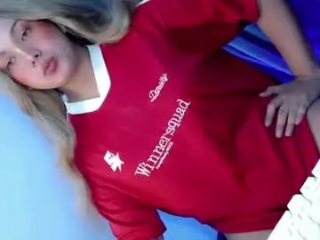 Chaturbate Live Sex Cam of yourlovingpearl
