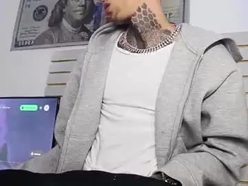 Chaturbate Live Sex Cam of henzzeld420
