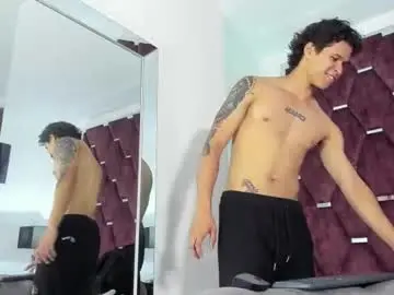 Chaturbate Live Sex Cam of tonybenedetti