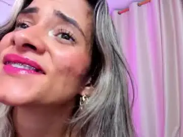 Chaturbate Live Sex Cam of anaskinny
