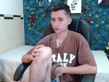 Chaturbate Adult Video Chat of lucasssmith11