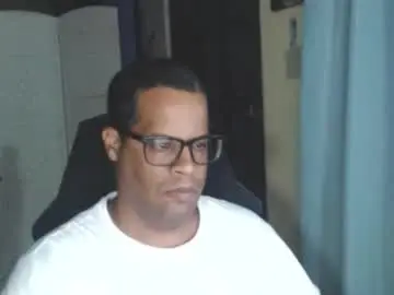 Chaturbate Live Sex of toni2814