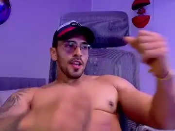 Chaturbate Live Sex Cam of tony_muscle1