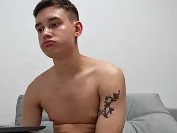 Chaturbate Watch Live Sex Cams of james_ice_
