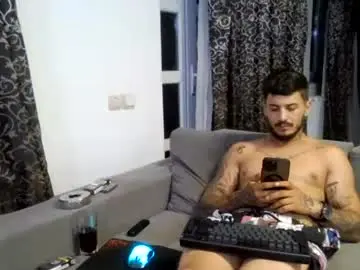 Chaturbate Live Sex of jonnyporn1
