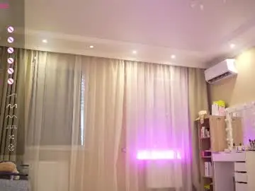 Chaturbate Watch Live Sex Cams of queenelia