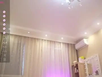 Chaturbate Watch Live Sex Cams of queenelia